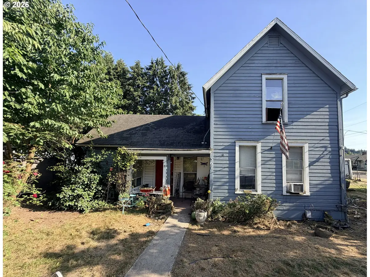 361 Warren St, Castle Rock, WA 98611 - #1