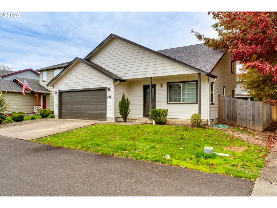 555 Hollyhock Ln, Eugene, OR 97404 - #3