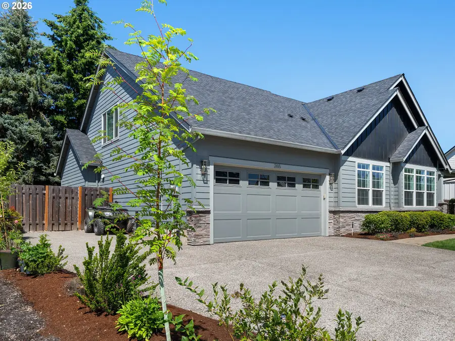 265 NE 36th Ct, Hillsboro, OR 97124 - #2