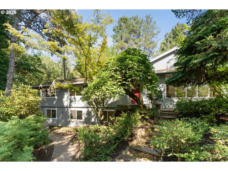 3220 SW 66th Ave, Portland, OR 97225 - #3