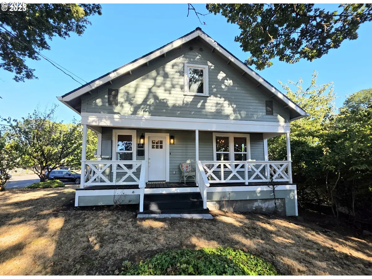 296 N 4th St, Saint Helens, OR 97051 - #1