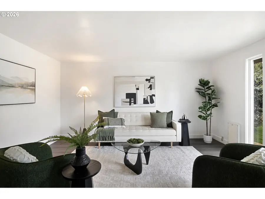 1885 Churchill St, Eugene, OR 97405 - #3