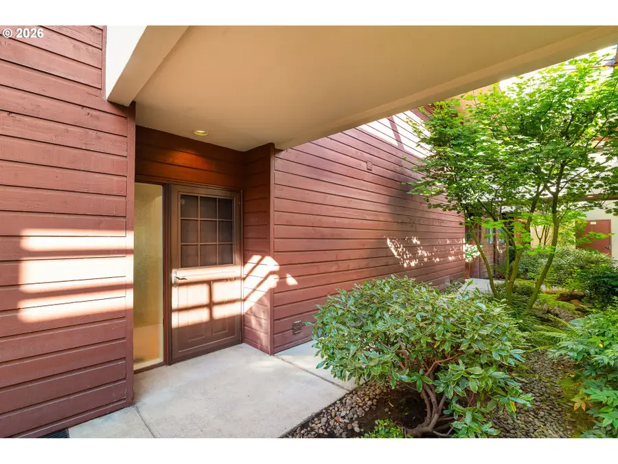 5150 S Landing Dr #109B2, Portland, OR 97239 - #3