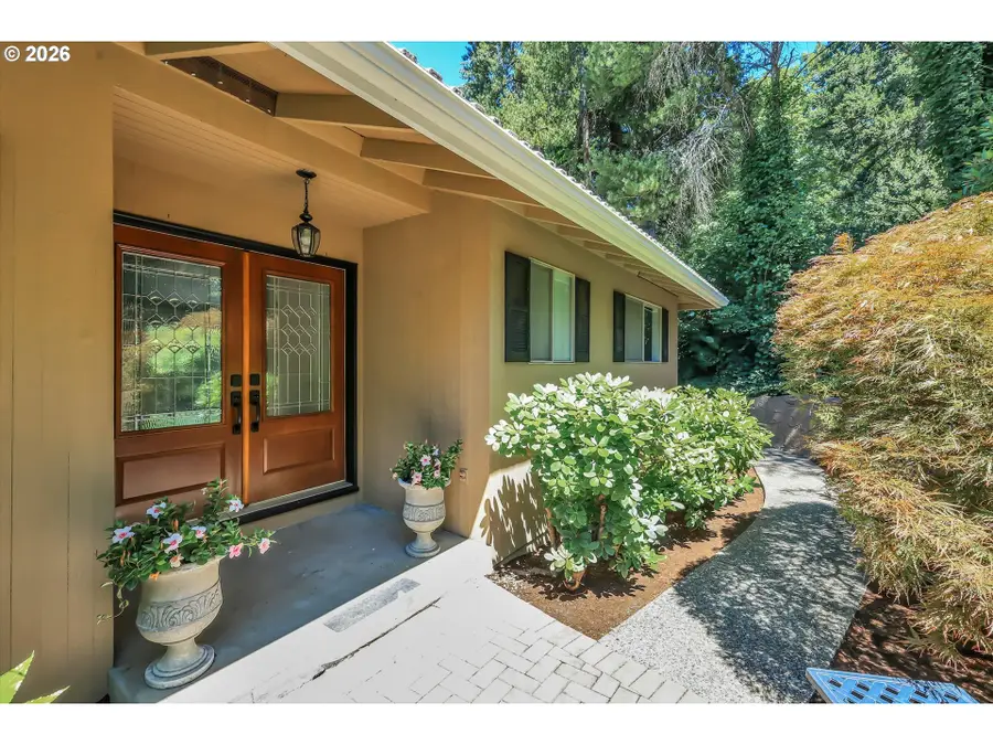 785 SW 84th Ave, Portland, OR 97225 - #3