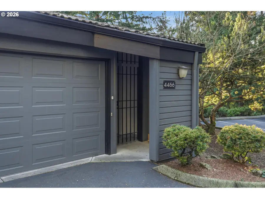4466 Thunder Vista Ln, Lake Oswego, OR 97035 - Image #3