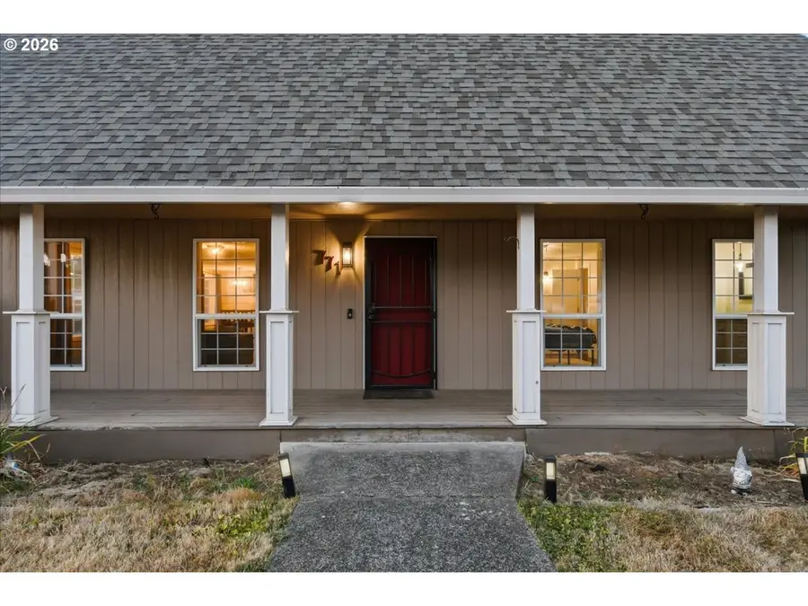 771 H St, Washougal, WA 98671 - #3