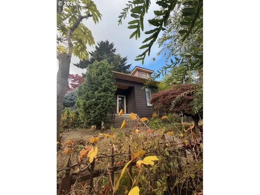 4305 NE 12th Ave, Portland, OR 97211 - #1
