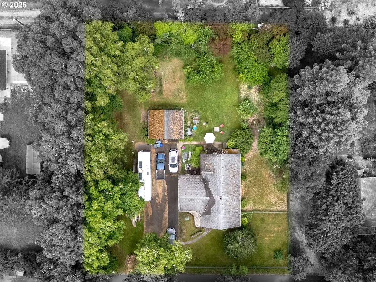 6611 NE Chestnut St, Hillsboro, OR 97124 - #1