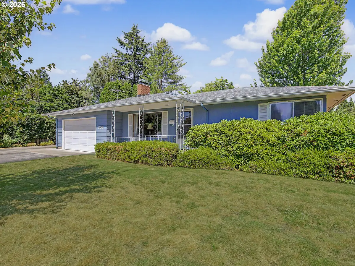 250 SE Juniper Ave, Gresham, OR 97080 - #1
