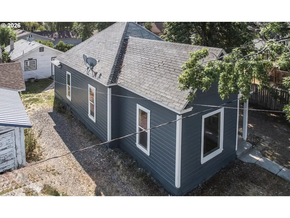 2530 5th St, Baker City, OR 97814 - #1