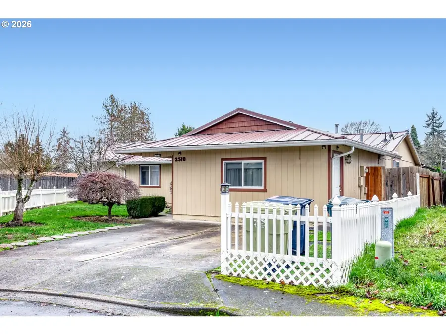 2510 SW 200th Ct, Beaverton, OR 97003 - Image #2