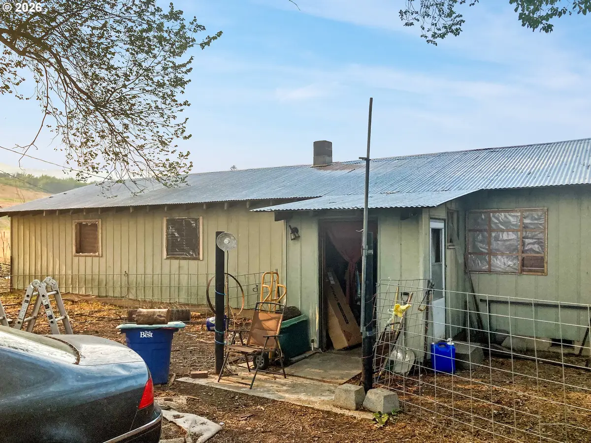 36243 Valley View Ln, Halfway, OR 97834 - #1