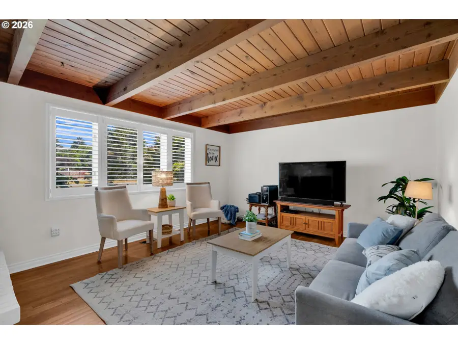 2301 NE 130th Ave, Portland, OR 97230 - #2
