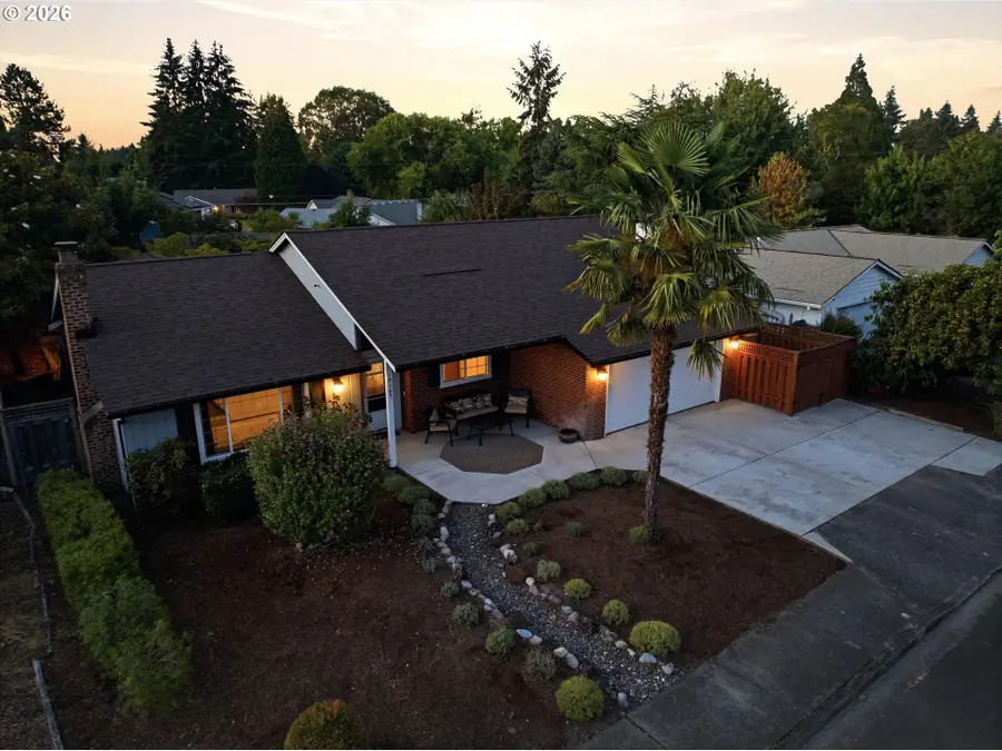 19365 SW Clarion Ct, Beaverton, OR 97003 - #2