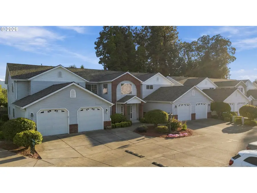 74 Weldwood Dr, Lebanon, OR 97355 - #2