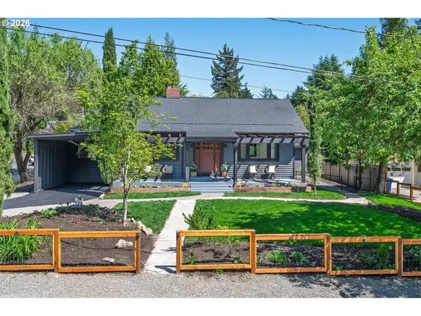 5908 SW 45th Ave, Portland, OR 97221