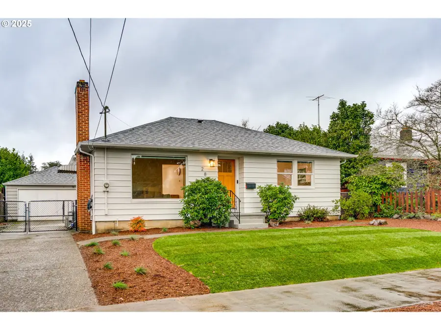 2843 SE 74th Ave, Portland, OR 97206 - Image #2