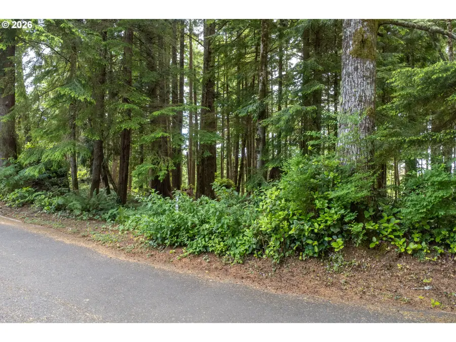 520 Oceanview Ln, Gleneden Beach, OR 97388 - #3