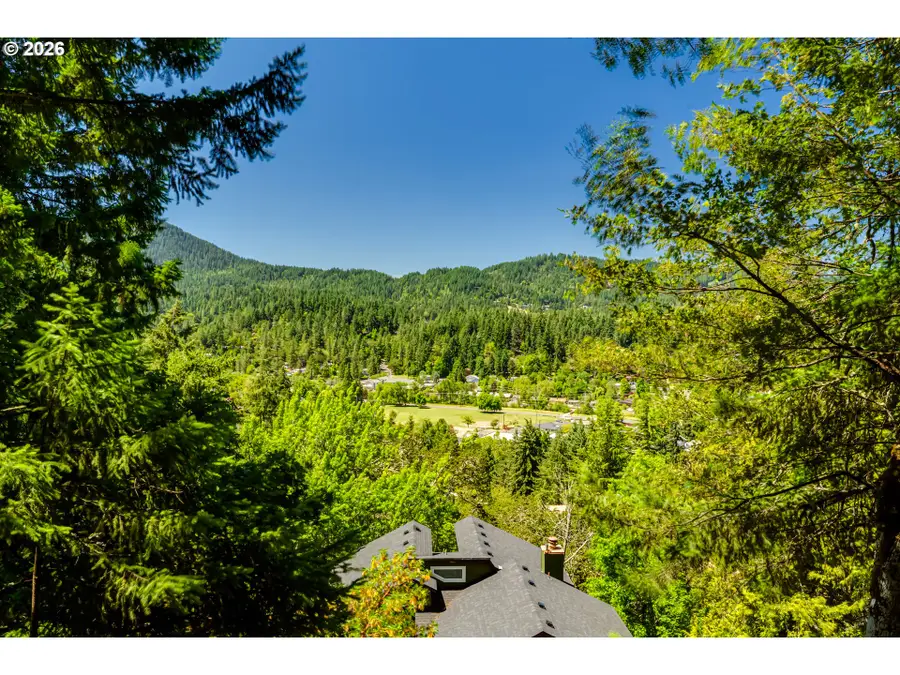 3721 Pine Canyon Dr, Eugene, OR 97405 - #3