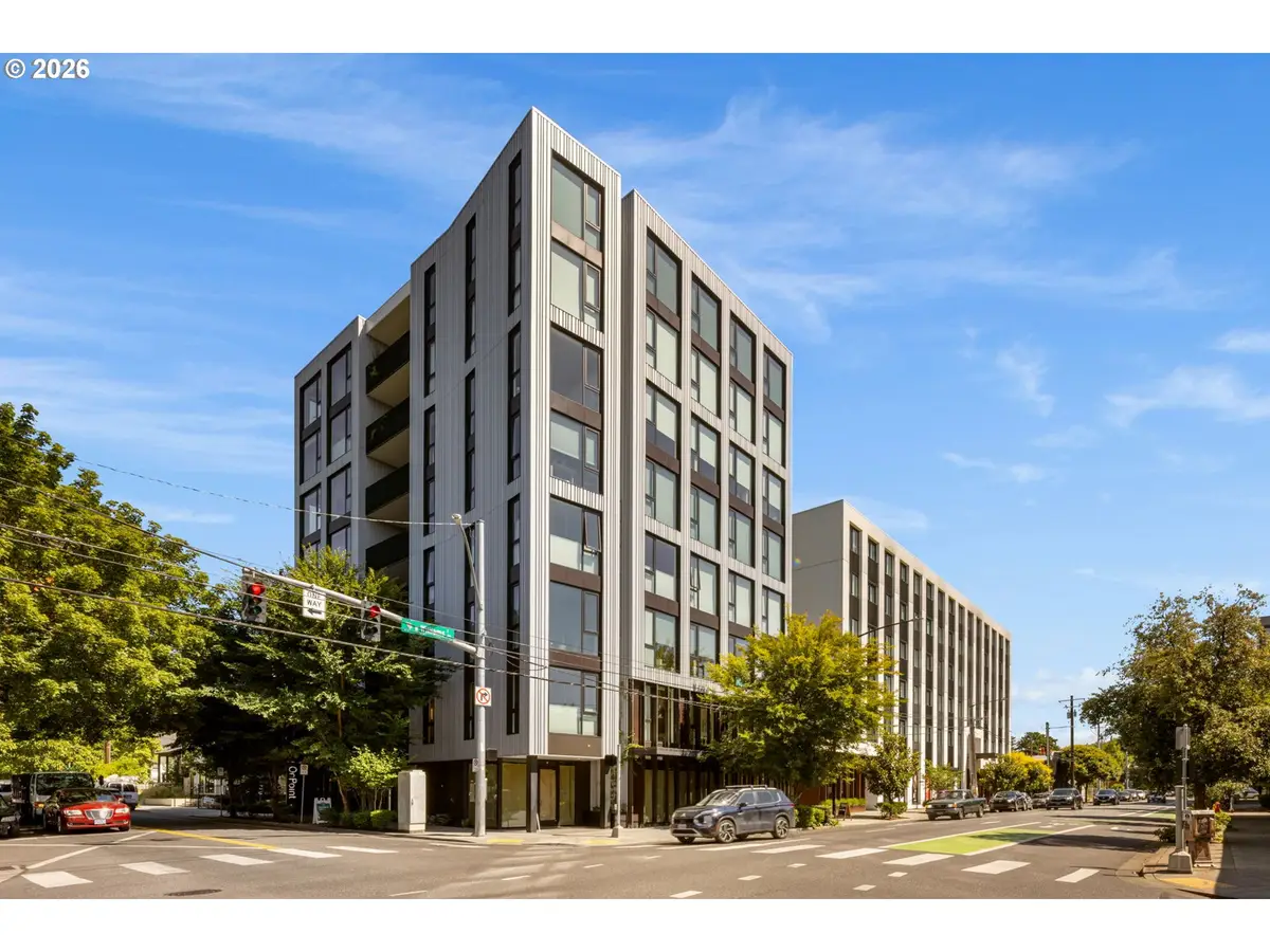 12 NE Fremont St #2W, Portland, OR 97212 - #1