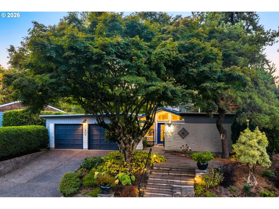 2641 SW Ridge Dr, Portland, OR 97219 - #2