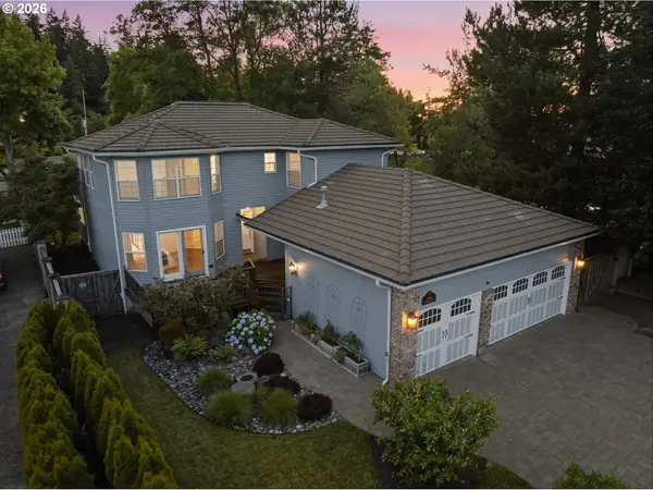 17903 Ridge Lake Dr, LakeOswego, OR 97034
