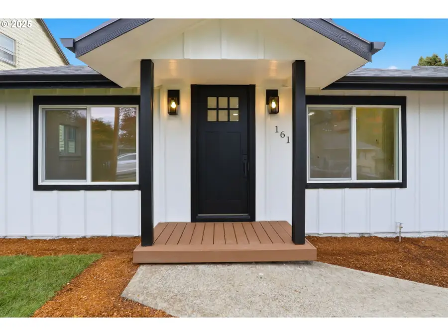 161 NW Freeman Ave, Hillsboro, OR 97124 - Image #2