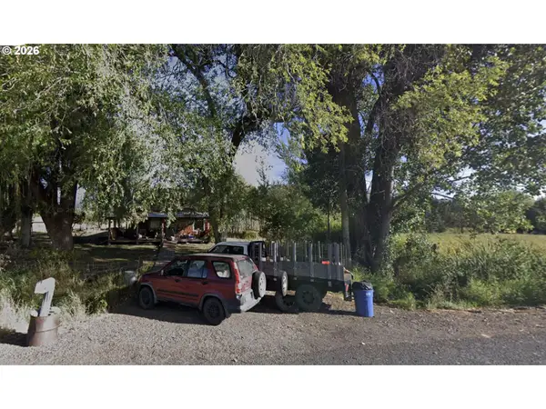 36301 Valley View Ln, Halfway, OR 97834