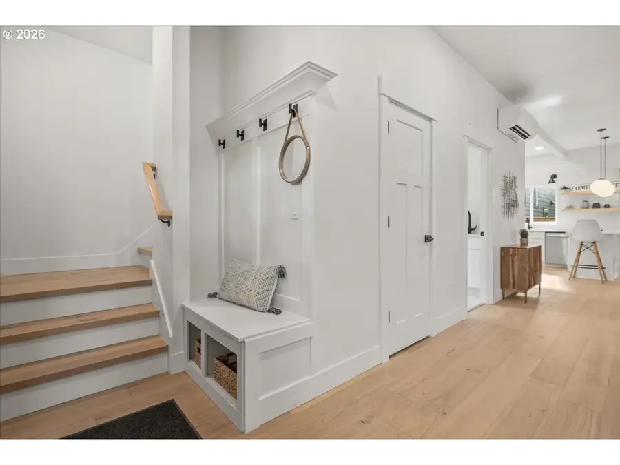 4234 SE Yamhill St, Portland, OR 97215 - #3