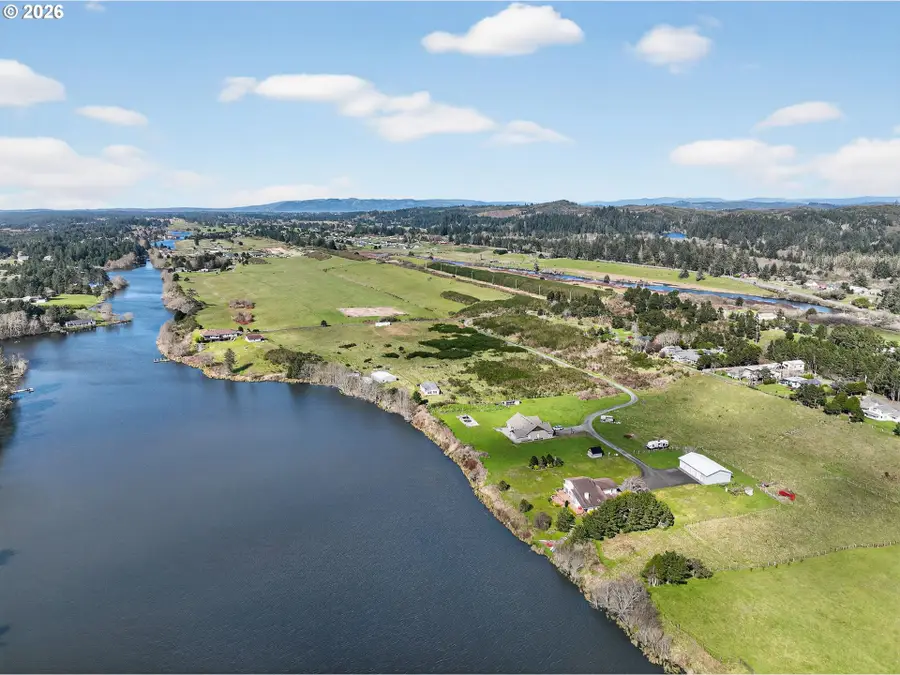 89953 Seales Rd, Warrenton, OR 97146 - #2