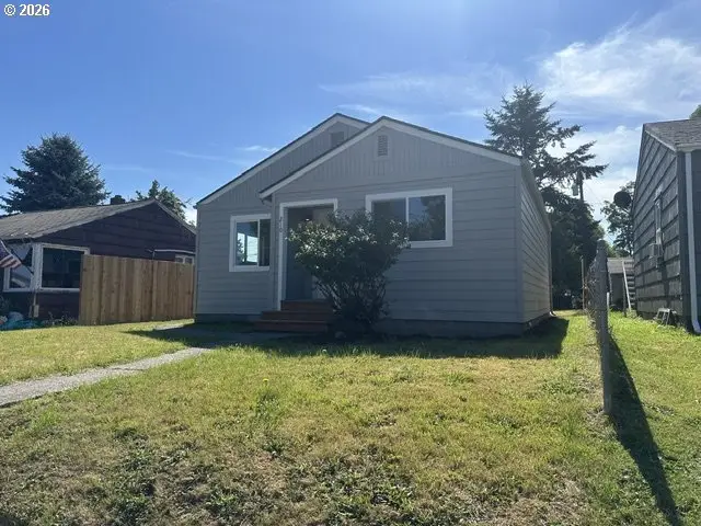 210 24th Ave, Longview, WA 98632 - #3