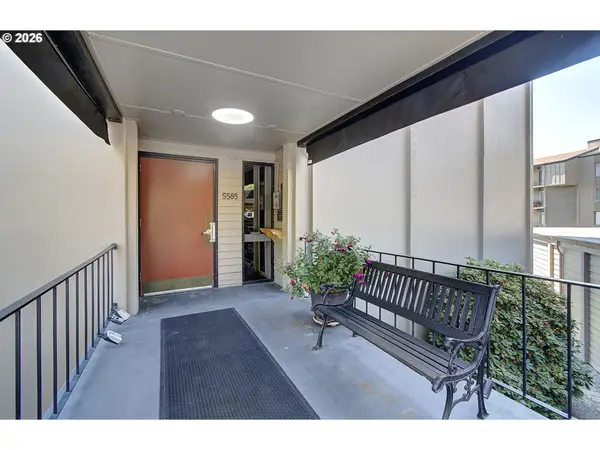 5585 E Evergreen Blvd, Vancouver, WA 98661