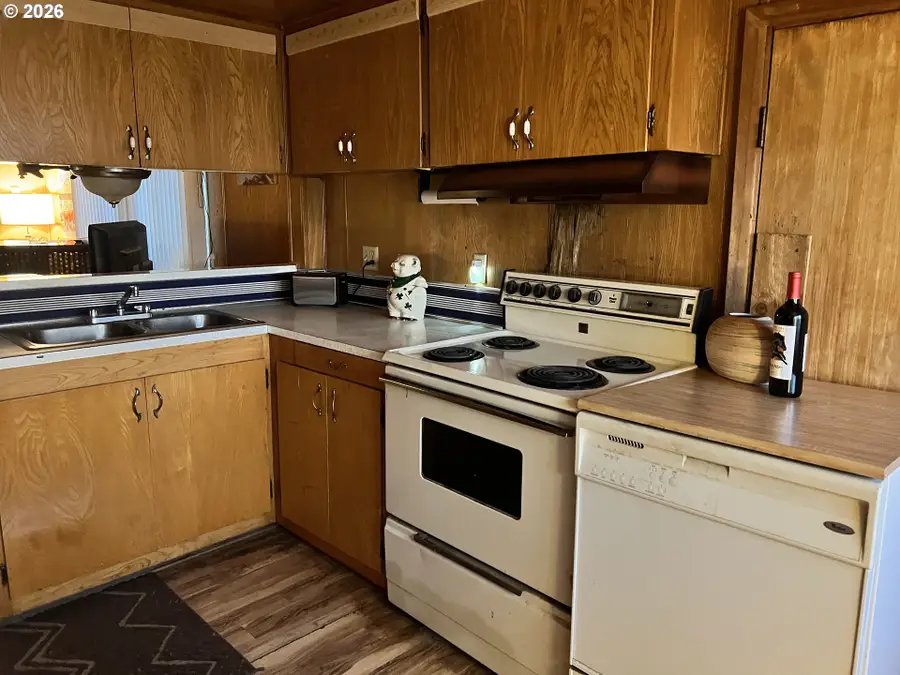 19605 River Rd #104, Gladstone, OR 97027 - Image #3