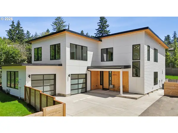 15592 Waluga Dr, LakeOswego, OR 97035