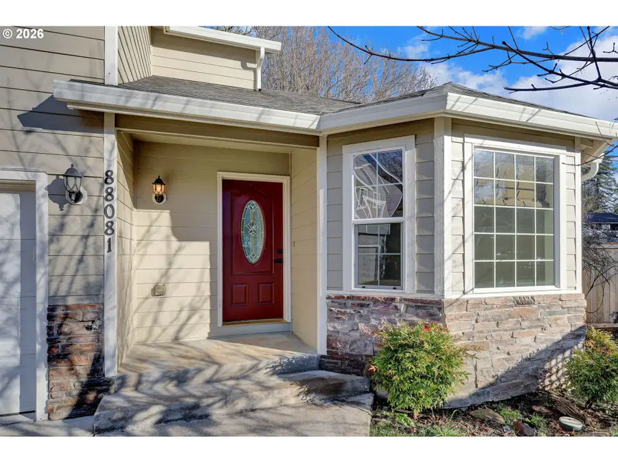 88081 9th St, Veneta, OR 97487 - Image #3