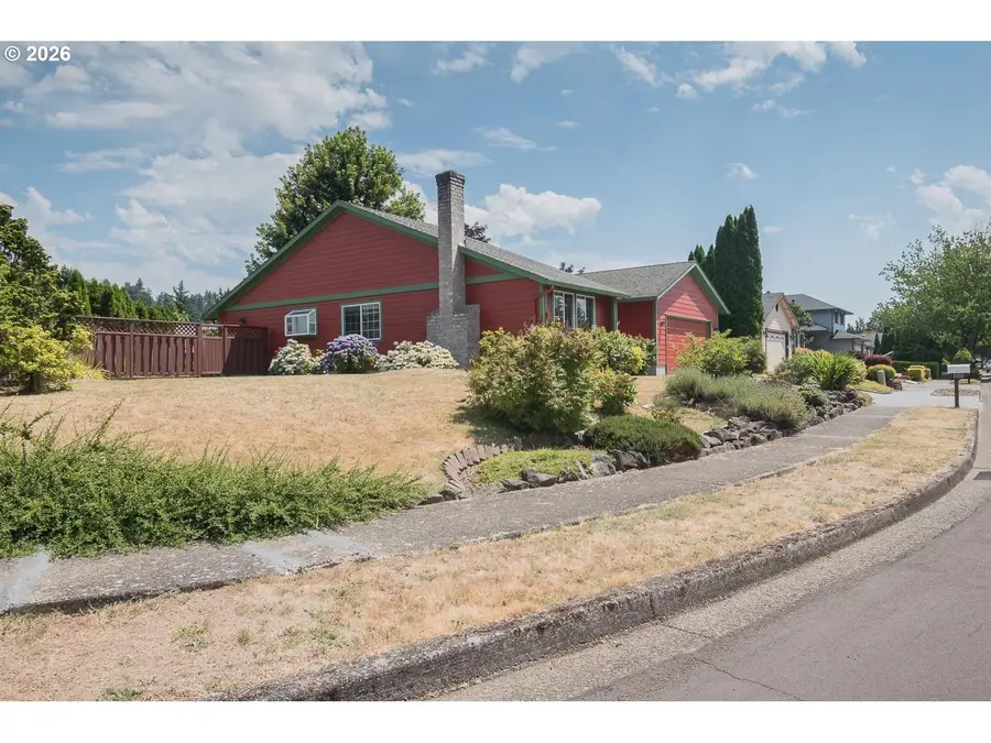 1380 SE Evans Ave, Troutdale, OR 97060 - #3