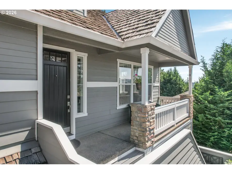 2311 Falcon Dr, West Linn, OR 97068 - #2