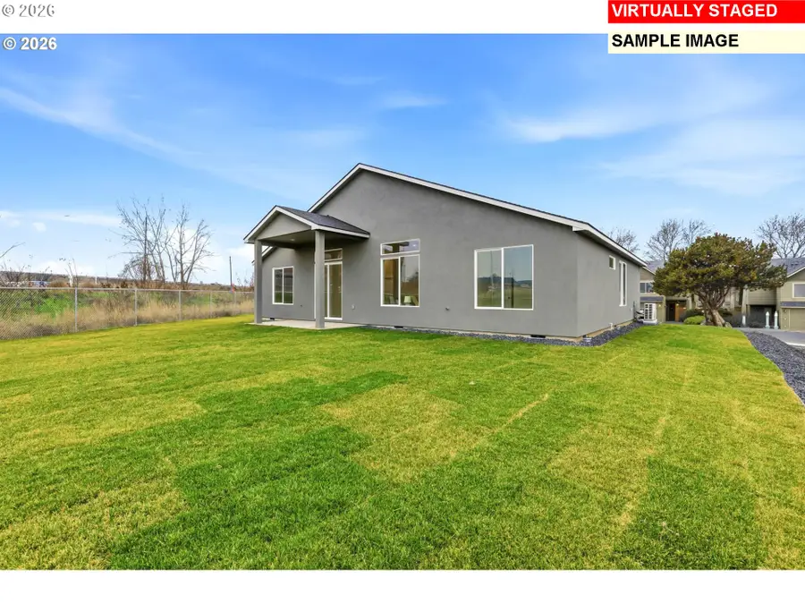 1242 SE Kimber, Hermiston, OR 97838 - #3