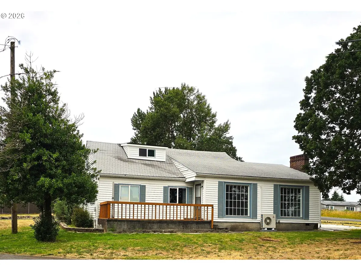 920 Lemont St, Saint Helens, OR 97051 - #1