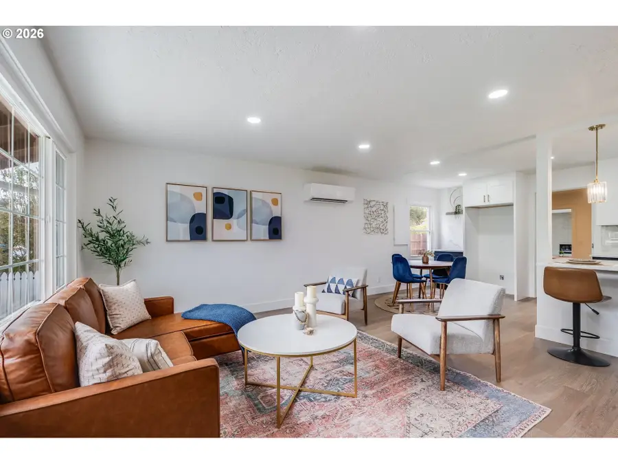 12525 SW 12th St, Beaverton, OR 97005 - #3