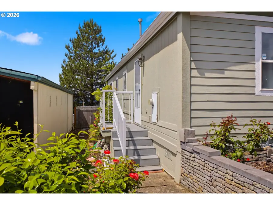851 SW Sunset Way #28, Troutdale, OR 97060 - #3