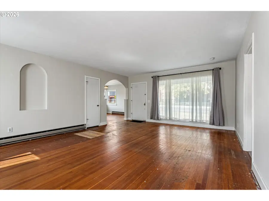 306 W 1st St, Wallowa, OR 97885 - #3