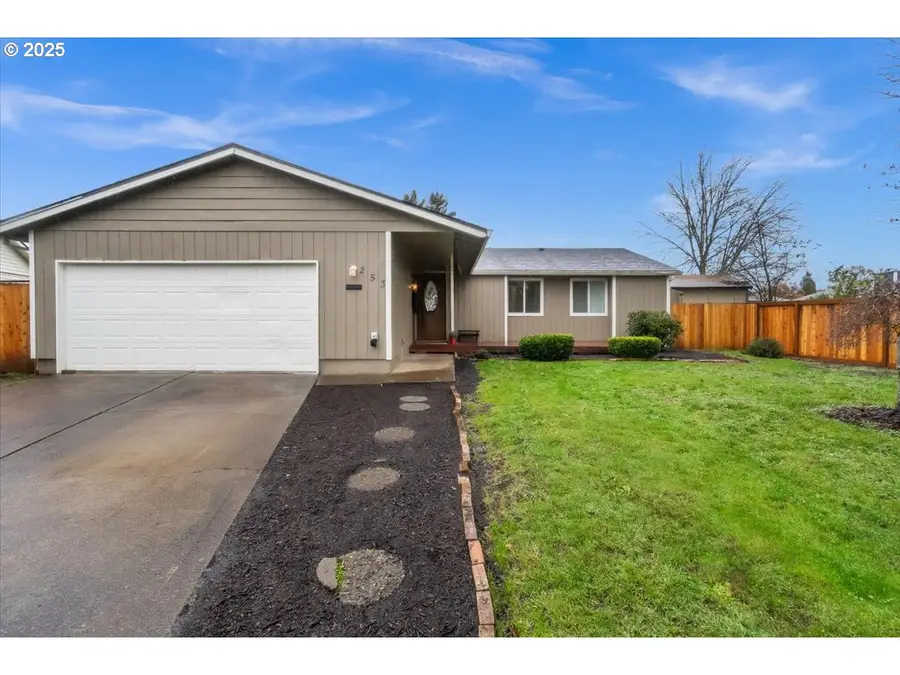 253 S Tarrybrooke Cir, Cornelius, OR 97113 - Image #3