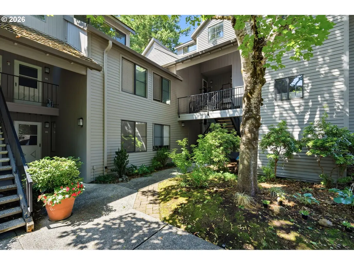 4000 Carman Dr #F89, Lake Oswego, OR 97035 - #1