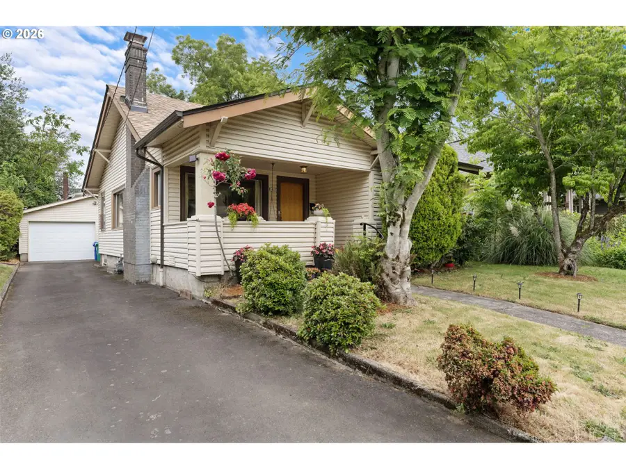 5825 NE Everett St, Portland, OR 97213 - #2