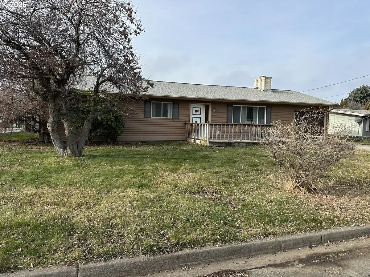 1518 Wilkenson St, Milton Freewater, OR 97862 - #1