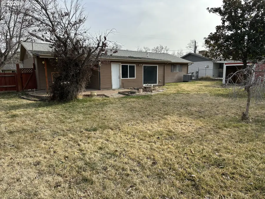 1518 Wilkenson St, Milton Freewater, OR 97862 - #3