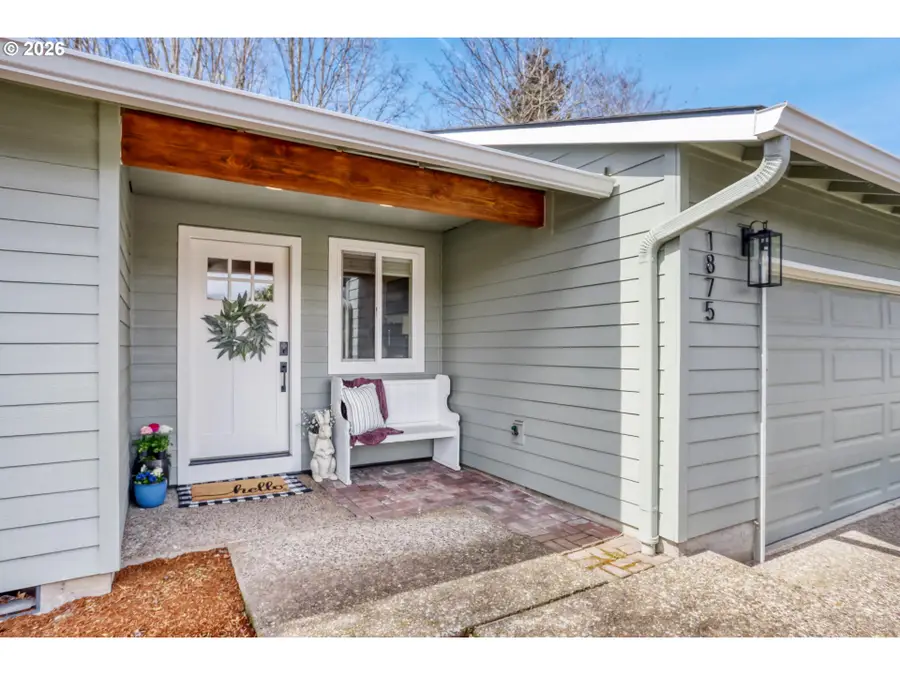 1875 SE Hale Dr, Gresham, OR 97080 - #3