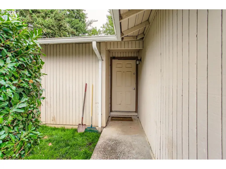 19787 SW 67th Ave, Tualatin, OR 97062 - #2