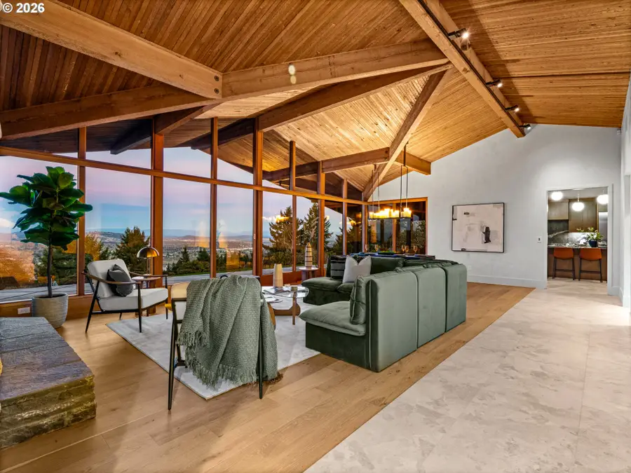 1209 SW Hessler Dr, Portland, OR 97239 - #3